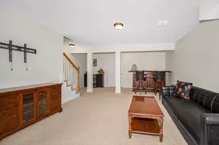 22 Town Village Dr, Salem, NH 03079 - Photo 29
