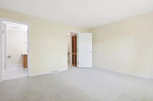 38 Highwood Dr, Franklin, MA 02038 - Photo 21
