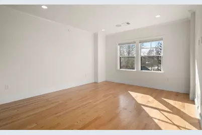 18 Robert #14, Boston, MA 02131 - Photo 3
