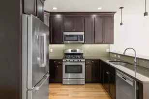 18 Robert, Boston, MA 02131 - Photo 5