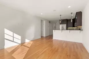 18 Robert, Boston, MA 02131 - Photo 9