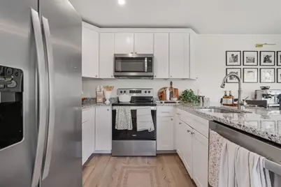 10 Knights Way #10, Swansea, MA 02777 - Photo 5