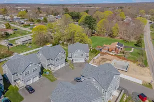 10 Knights Wy, Swansea, MA 02777 - Photo 21