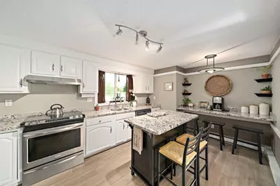 47 Candia St, Weymouth, MA 02189 - Photo 3