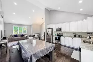 16 Adelle Circuit, Worcester, MA 01607 - Photo 9