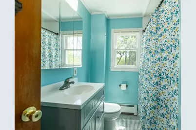 54 Charles St, Williamstown, MA 01267 - Photo 17