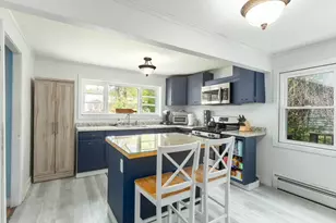 54 Charles St, Williamstown, MA 01267 - Photo 11