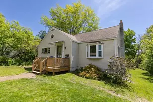 54 Charles St, Williamstown, MA 01267 - Photo 1