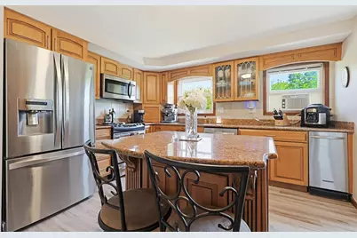 77 May Hill Rd, Monson, MA 01057 - Photo 9