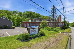 124 College St, South Hadley, MA 01075 - Photo 9