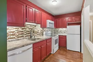 124 College St, South Hadley, MA 01075 - Photo 11