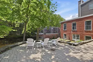 124 College St, South Hadley, MA 01075 - Photo 5