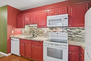 124 College St, South Hadley, MA 01075 - Photo 15