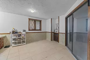 186 8 Lots Rd, Sutton, MA 01590 - Photo 17