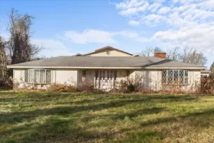 186 8 Lots Rd, Sutton, MA 01590 - Photo 3