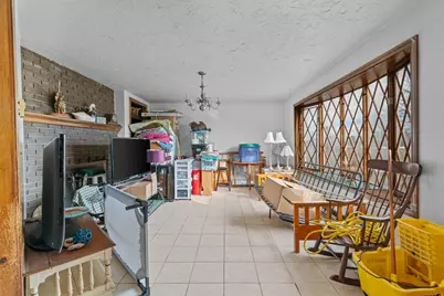 186 8 Lots Rd, Sutton, MA 01590 - Photo 9