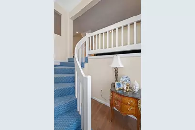 1 Admirals Lane #139D, Salem, MA 01970 - Photo 3