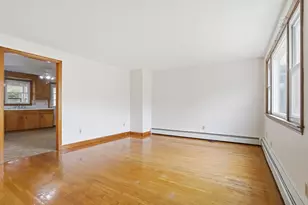105-107 Salisbury St, Dracut, MA 01826 - Photo 3
