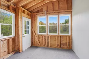 105-107 Salisbury St, Dracut, MA 01826 - Photo 17