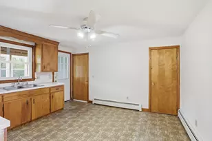 105-107 Salisbury St, Dracut, MA 01826 - Photo 9