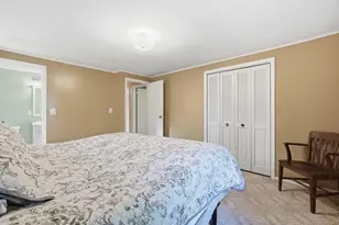 63 Miles St, Millbury, MA 01527 - Photo 17