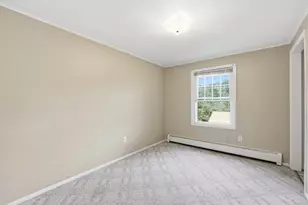 63 Miles St, Millbury, MA 01527 - Photo 27