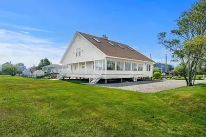 14 16th Street, Salisbury, MA 01952 - Photo 5