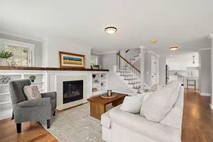 6 Monroe St, Amesbury, MA 01913 - Photo 3