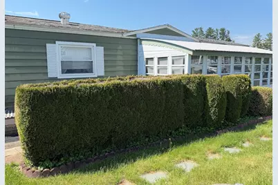 5 Fourth Ave, Westfield, MA 01085 - Photo 5