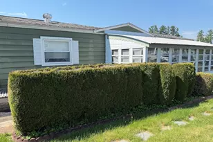 5 4th Ave, Westfield, MA 01085 - Photo 5