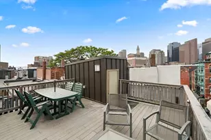 8 Garden Ct, Boston, MA 02113 - Photo 15