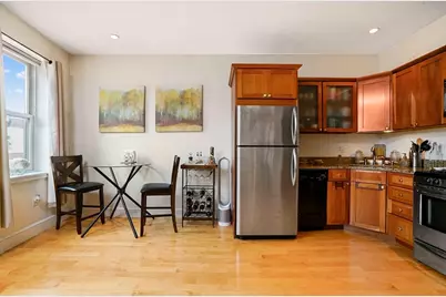 8 Garden Court #7, Boston, MA 02113 - Photo 7