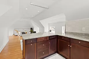 1426 Cambridge St, Cambridge, MA 02141 - Photo 7