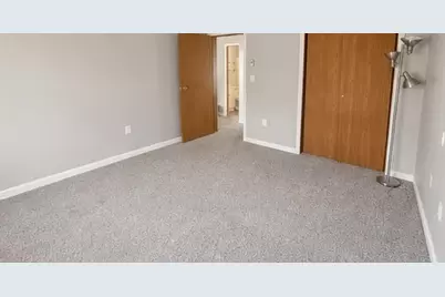 88 Almy St, Fall River, MA 02720 - Photo 5