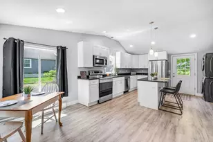 95 Summer Ave, Ludlow, MA 01056 - Photo 3