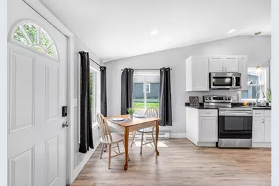 95 Summer Ave, Ludlow, MA 01056 - Photo 9
