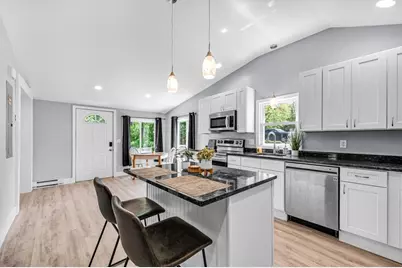 95 Summer Ave, Ludlow, MA 01056 - Photo 5