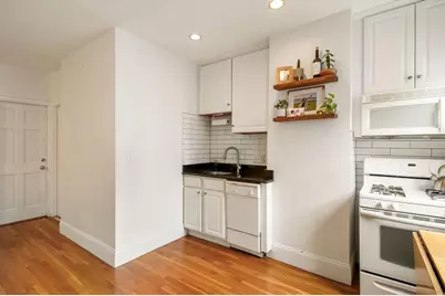 35 Story St #2, Boston, MA 02127 - Photo 5