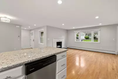 69 Summit Ave, Marlborough, MA 01752 - Photo 11