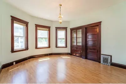 9 Cedrus Ave, Boston, MA 02131 - Photo 13