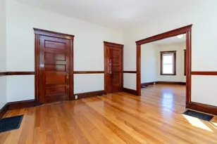 9 Cedrus Ave, Boston, MA 02131 - Photo 5