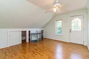 9 Cedrus Ave, Boston, MA 02131 - Photo 21