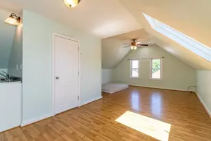 9 Cedrus Ave, Boston, MA 02131 - Photo 23