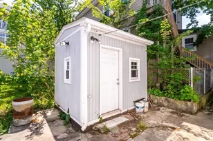 9 Cedrus Ave, Boston, MA 02131 - Photo 35