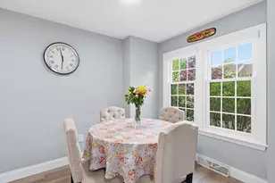 52 Apache Way, Tewksbury, MA 01876 - Photo 9