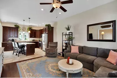 9 Atlantic St, Boston, MA 02127 - Photo 5