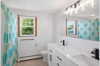 10 Barnes Ave, Salem, MA 01970 - Photo 15