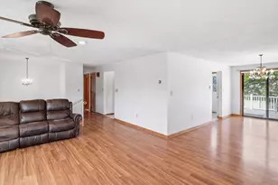 10 Barnes Ave, Salem, MA 01970 - Photo 7