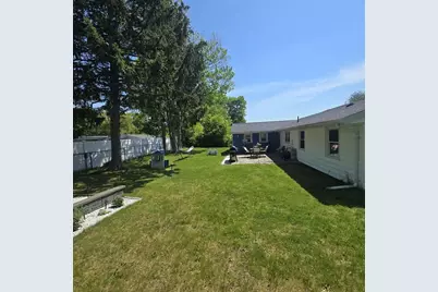 44 Leahy Rd, Brockton, MA 02302 - Photo 17