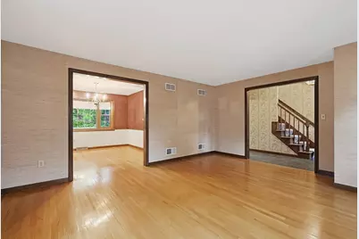 12 Irene Cir, Ashland, MA 01721 - Photo 9
